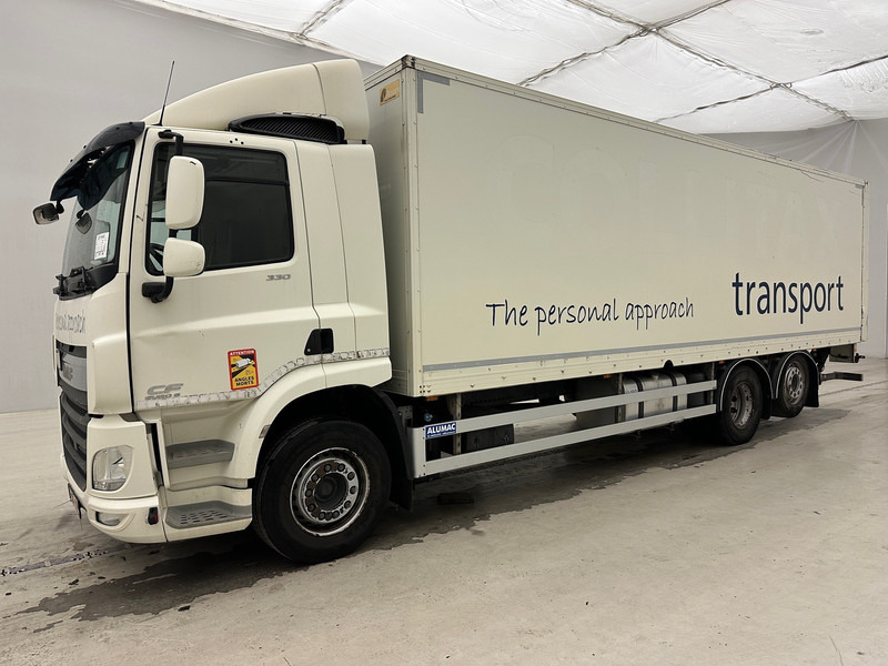 DAF CF 330 - 6x2 - Грузовик с закрытым кузовом: фото 1 DAF CF 330 - 6x2 - Грузовик с закрытым кузовом: фото 1