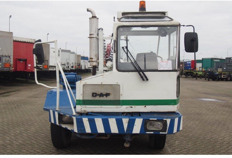 DAF RORO Terminal tractor TT13050H - Терминальный тягач: фото 2 DAF RORO Terminal tractor TT13050H - Терминальный тягач: фото 2