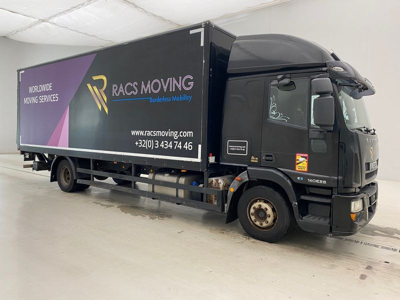 Iveco Eurocargo 140E28* - Грузовик с закрытым кузовом: фото 3 Iveco Eurocargo 140E28* - Грузовик с закрытым кузовом: фото 3