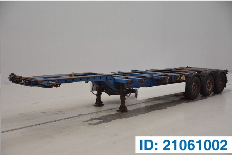 Krone Polyvalent skelet 20-30-40-45 ft - Полуприцеп-контейнеровоз/ Сменный кузов: фото 1 Krone Polyvalent skelet 20-30-40-45 ft - Полуприцеп-контейнеровоз/ Сменный кузов: фото 1