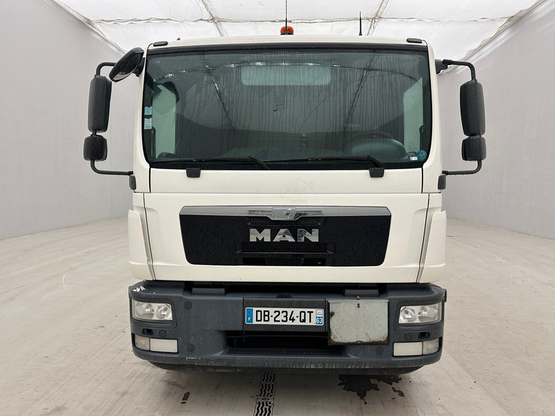MAN TGM 15.250 - Грузовик-цистерна: фото 2 MAN TGM 15.250 - Грузовик-цистерна: фото 2