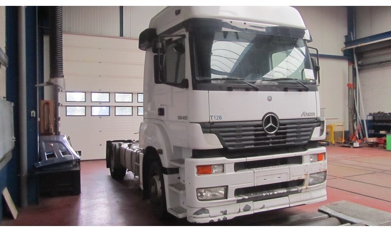 Mercedes-Benz AXOR Cabine Axor - Кабина и интерьер: фото 2 Mercedes-Benz AXOR Cabine Axor - Кабина и интерьер: фото 2