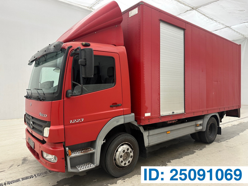 Mercedes-Benz Atego 1223 - Грузовик с закрытым кузовом: фото 1 Mercedes-Benz Atego 1223 - Грузовик с закрытым кузовом: фото 1