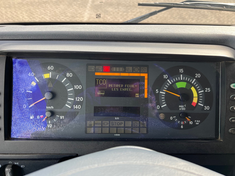 Тентованный грузовик Mercedes-Benz Atego 1828: фото 9