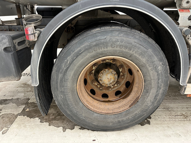 Грузовик-цистерна Renault Premium 310 DXi: фото 9 Грузовик-цистерна Renault Premium 310 DXi: фото 9