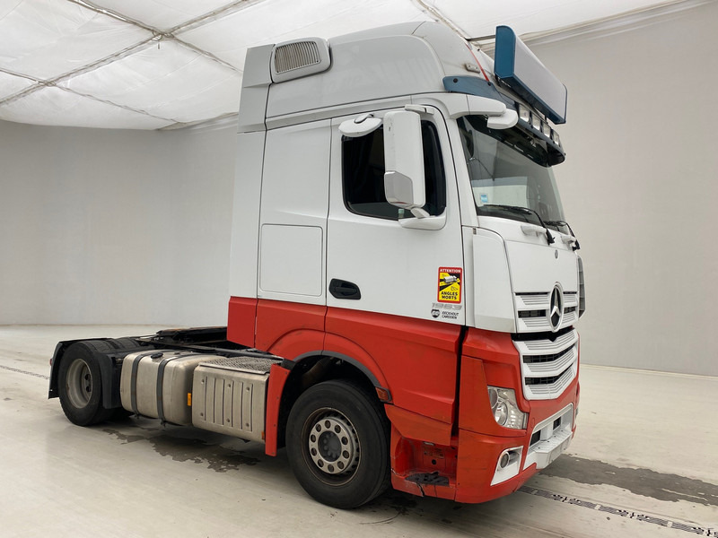 Mercedes-Benz Actros 1963 - Тягач: фото 3 Mercedes-Benz Actros 1963 - Тягач: фото 3