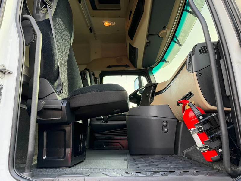 Тягач Mercedes-Benz Actros 1848 Big space Retarder Euro 6: фото 6