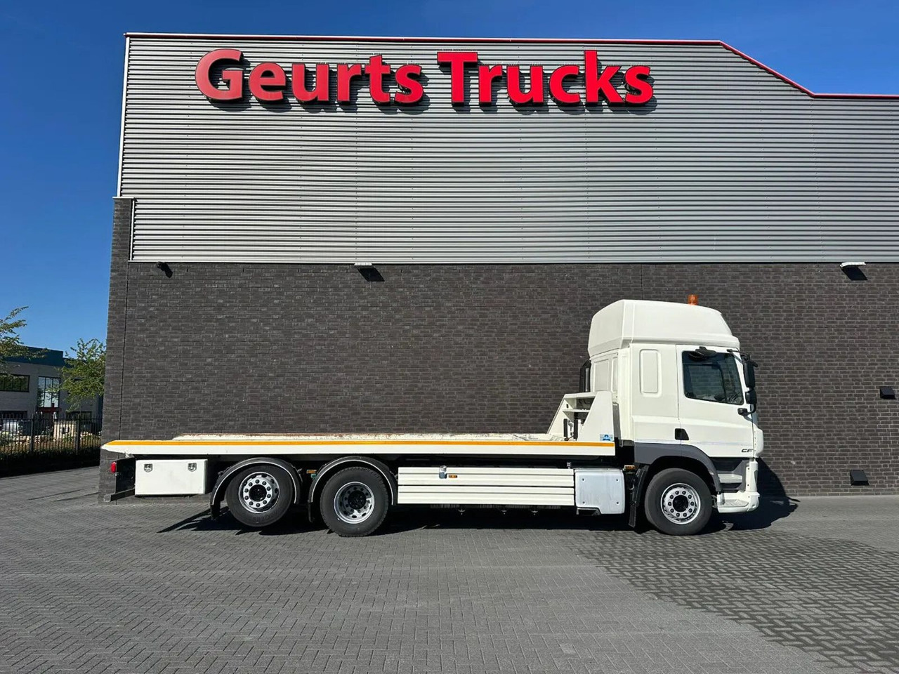 DAF CF 410 6X2 M4SN3 OPRIJWAGEN / MACHINE TRANSPORTE - Автовоз: фото 4 DAF CF 410 6X2 M4SN3 OPRIJWAGEN / MACHINE TRANSPORTE - Автовоз: фото 4