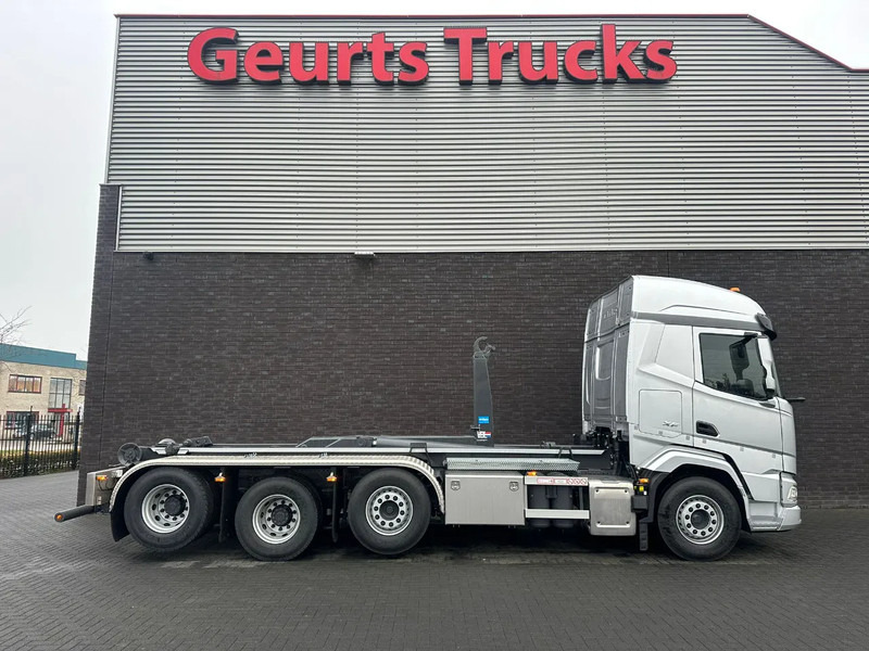 DAF XF 530 8X2 TRIPLE VDL S-30-6700 HAAKARMSYSTEEM/ABROLLKIPPER/HOOKLIFT/NIEUW/NEW - Крюковой мультилифт: фото 4 DAF XF 530 8X2 TRIPLE VDL S-30-6700 HAAKARMSYSTEEM/ABROLLKIPPER/HOOKLIFT/NIEUW/NEW - Крюковой мультилифт: фото 4