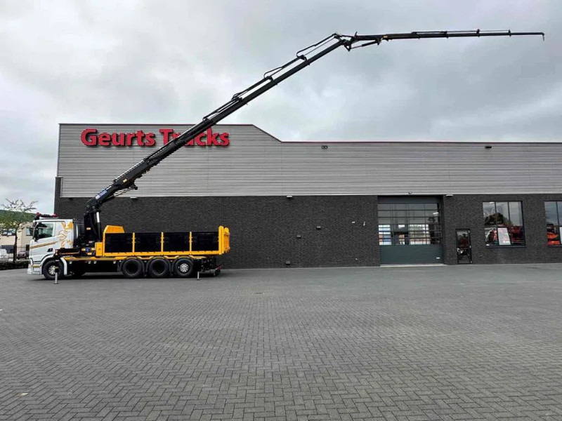 Scania R530 V8 NGS 8X4 TRIDEM MET HYVA 2Z KIPPER + HMF 5020-K6 + JIB FJ1000-K5 KRAAN/KRAN/CRANE/GRUA - Самосвал, Автоманипулятор: фото 2 Scania R530 V8 NGS 8X4 TRIDEM MET HYVA 2Z KIPPER + HMF 5020-K6 + JIB FJ1000-K5 KRAAN/KRAN/CRANE/GRUA - Самосвал, Автоманипулятор: фото 2