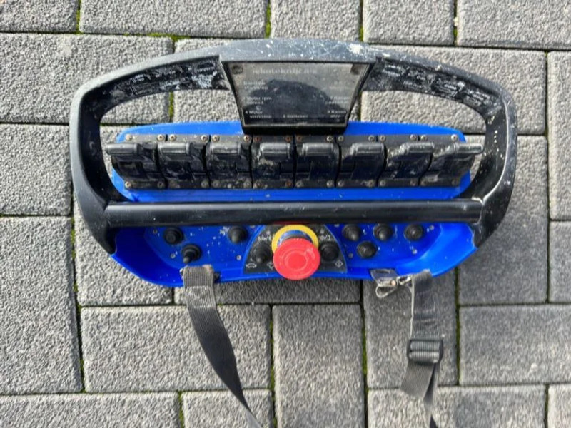 Volvo FM 410 8X4 + STETTER 9 M3 MIXER/MISCHER + THEAM 15 M TRANSPORTBAND/BELT в лизинг Volvo FM 410 8X4 + STETTER 9 M3 MIXER/MISCHER + THEAM 15 M TRANSPORTBAND/BELT: фото 18 Volvo FM 410 8X4 + STETTER 9 M3 MIXER/MISCHER + THEAM 15 M TRANSPORTBAND/BELT в лизинг Volvo FM 410 8X4 + STETTER 9 M3 MIXER/MISCHER + THEAM 15 M TRANSPORTBAND/BELT: фото 18