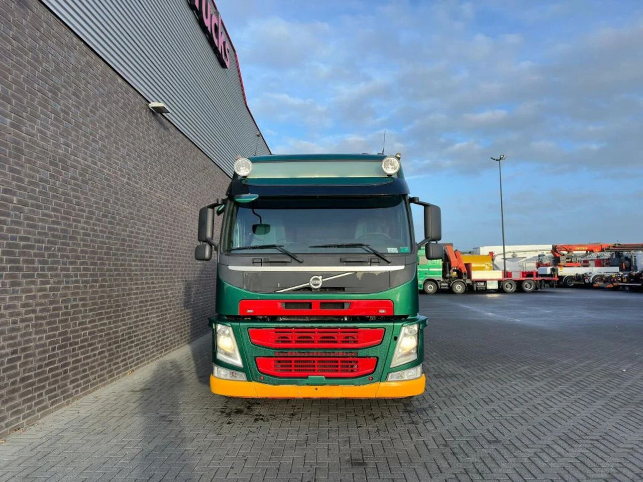 Автоманипулятор Volvo FM 500 8X2 OPRIJWAGEN/MACHINE TRANSPORTER + HIAB: фото 16
