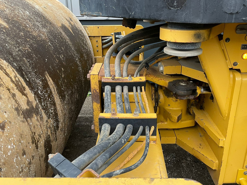 Каток Caterpillar CS66B: фото 10