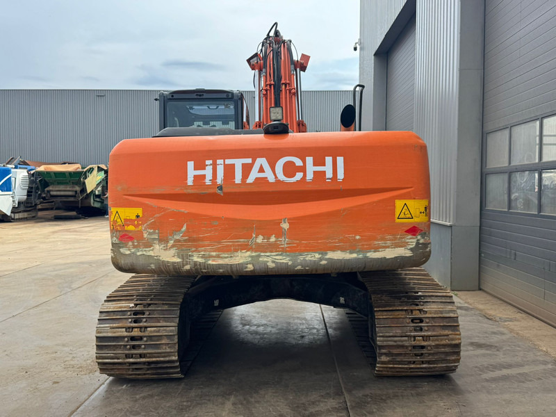 Hitachi ZX210LC-3 - Гусеничный экскаватор: фото 4 Hitachi ZX210LC-3 - Гусеничный экскаватор: фото 4