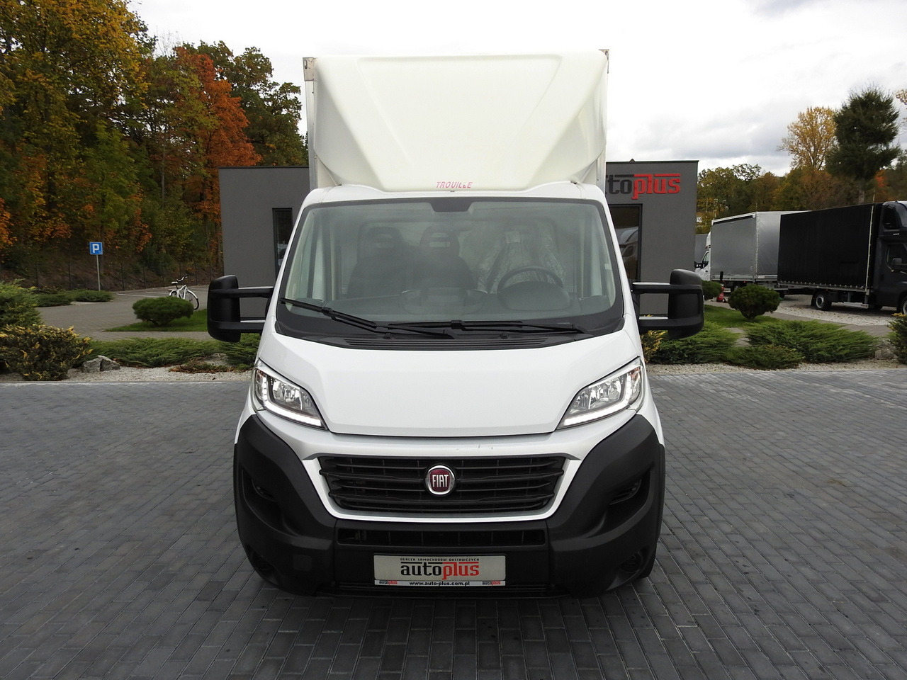 FIAT DUCATO BOX LIFT 8 PALLETS CRUISE CONTROL NAVIGATION AIR CONDITIONING LED LIGHTS 130HP - Фургон с закрытым кузовом: фото 5 FIAT DUCATO BOX LIFT 8 PALLETS CRUISE CONTROL NAVIGATION AIR CONDITIONING LED LIGHTS 130HP - Фургон с закрытым кузовом: фото 5