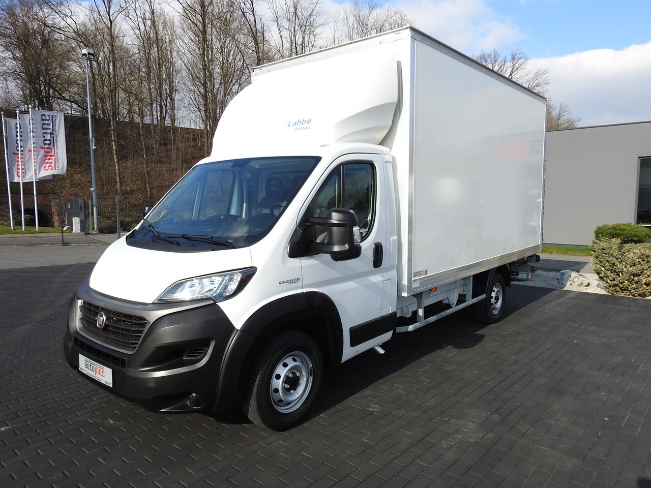 Фургон-рефрижератор FIAT DUCATO BOX LIFT 8 PALLETS CRUISE CONTROL NAVIGATION LED LIGHTS AIR CONDITIONING 130HP: фото 6 Фургон-рефрижератор FIAT DUCATO BOX LIFT 8 PALLETS CRUISE CONTROL NAVIGATION LED LIGHTS AIR CONDITIONING 130HP: фото 6