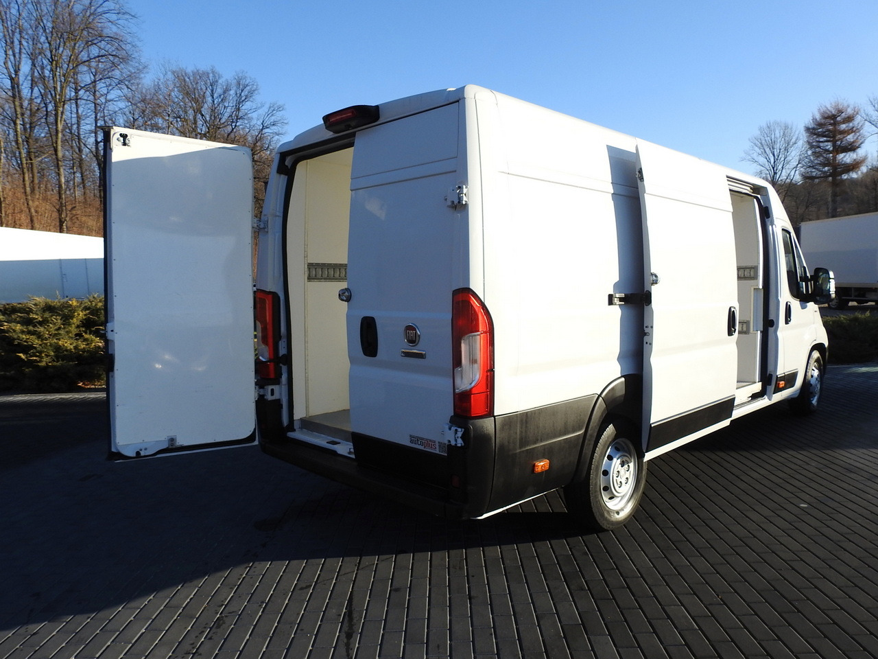FIAT DUCATO REFRIGERATOR VAN -10*C POWER SUPPLY 230V AIR CONDITIONING 175HP - Фургон-рефрижератор: фото 3 FIAT DUCATO REFRIGERATOR VAN -10*C POWER SUPPLY 230V AIR CONDITIONING 175HP - Фургон-рефрижератор: фото 3