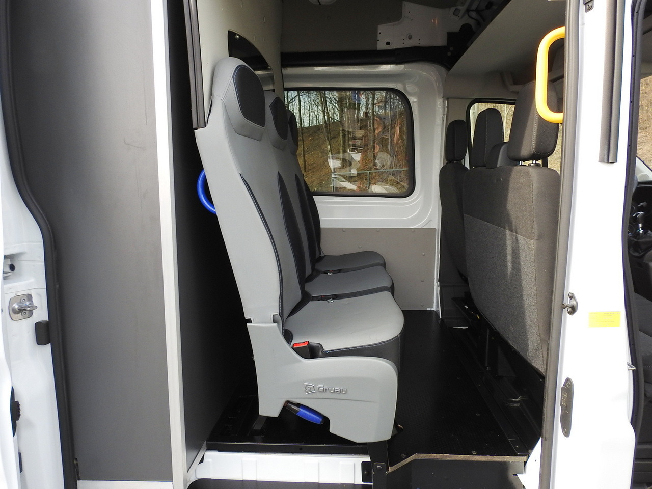 Цельнометаллический фургон FORD TRANSIT  BOX DELIVERY VAN 6 SEATS CRUISE CONTROL LED LIGHTS AIR CONDITIONING  180HP: фото 36