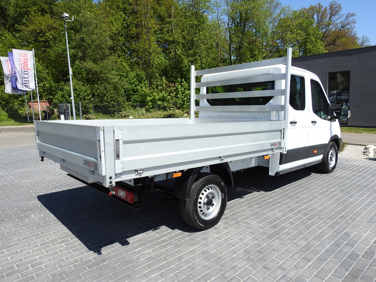 FORD TRANSIT STAKE BODY DOUBLE CABIN DOKA 7 SEATS AIR CONDITIONING 130HP - Грузопассажирский фургон: фото 3 FORD TRANSIT STAKE BODY DOUBLE CABIN DOKA 7 SEATS AIR CONDITIONING 130HP - Грузопассажирский фургон: фото 3