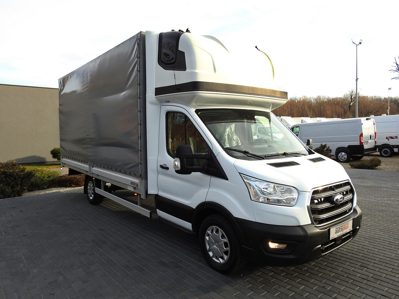 FORD TRANSIT TARPAULIN 10 PALLETS WEBASTO CRUISE CONTROL AIR CONDITIONING LED LIGHTS 160HP - Тентованный фургон: фото 4 FORD TRANSIT TARPAULIN 10 PALLETS WEBASTO CRUISE CONTROL AIR CONDITIONING LED LIGHTS 160HP - Тентованный фургон: фото 4