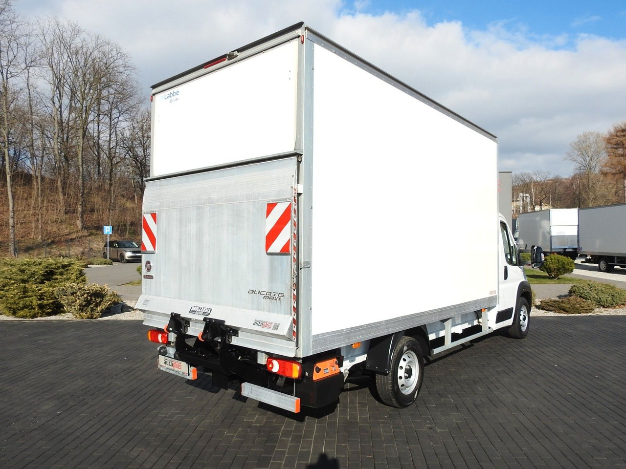 Fiat DUCATO KOFFER AUFZUG 8 PALETTEN TEMPOMAT NAVI - Фургон с закрытым кузовом: фото 3 Fiat DUCATO KOFFER AUFZUG 8 PALETTEN TEMPOMAT NAVI - Фургон с закрытым кузовом: фото 3