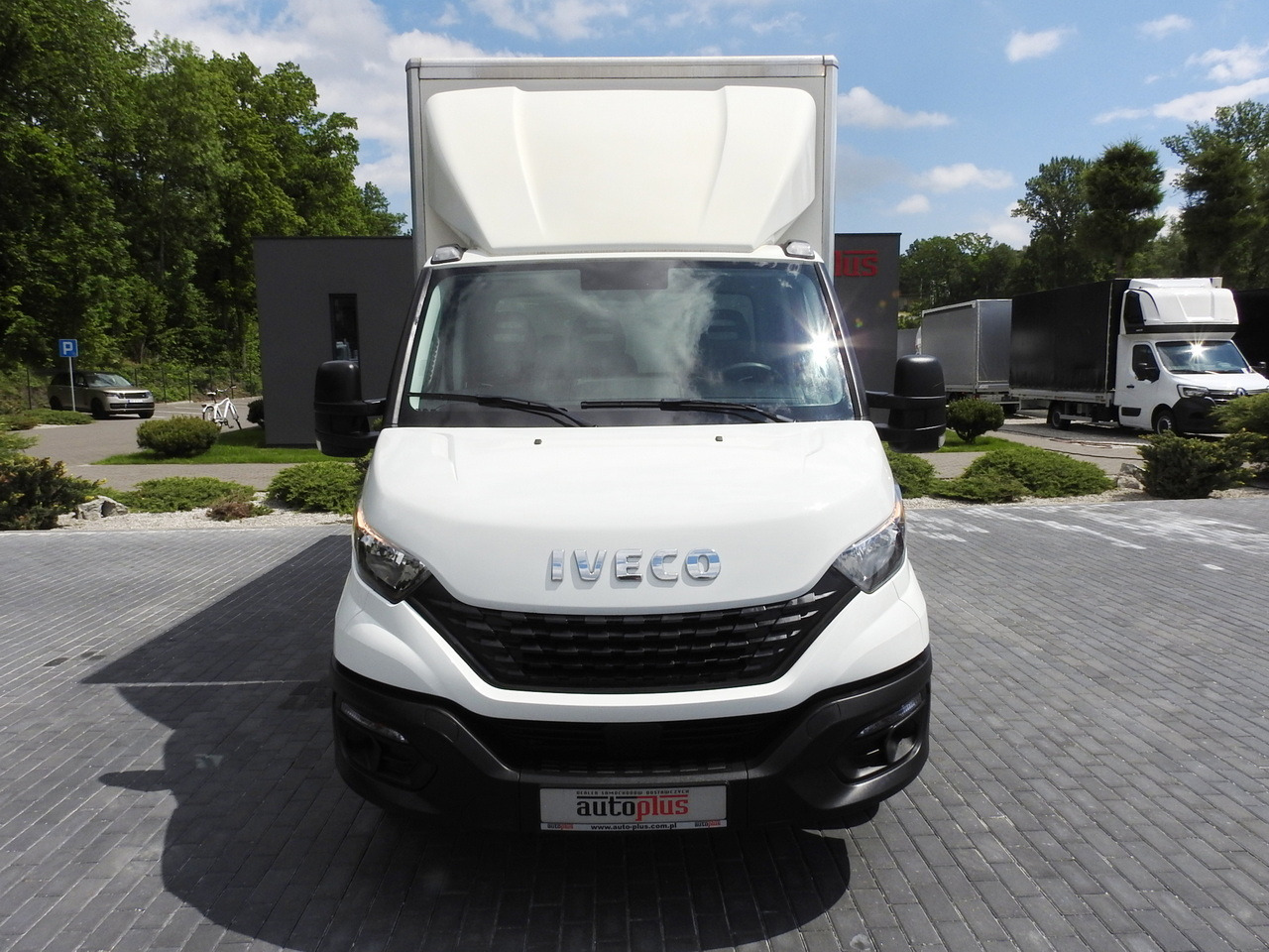 IVECO DAILY 35S14 8 PALLETS CRUISE CONTROL TWIN WHEELS AIR CONDITIONING 140HP - Фургон с закрытым кузовом: фото 5 IVECO DAILY 35S14 8 PALLETS CRUISE CONTROL TWIN WHEELS AIR CONDITIONING 140HP - Фургон с закрытым кузовом: фото 5