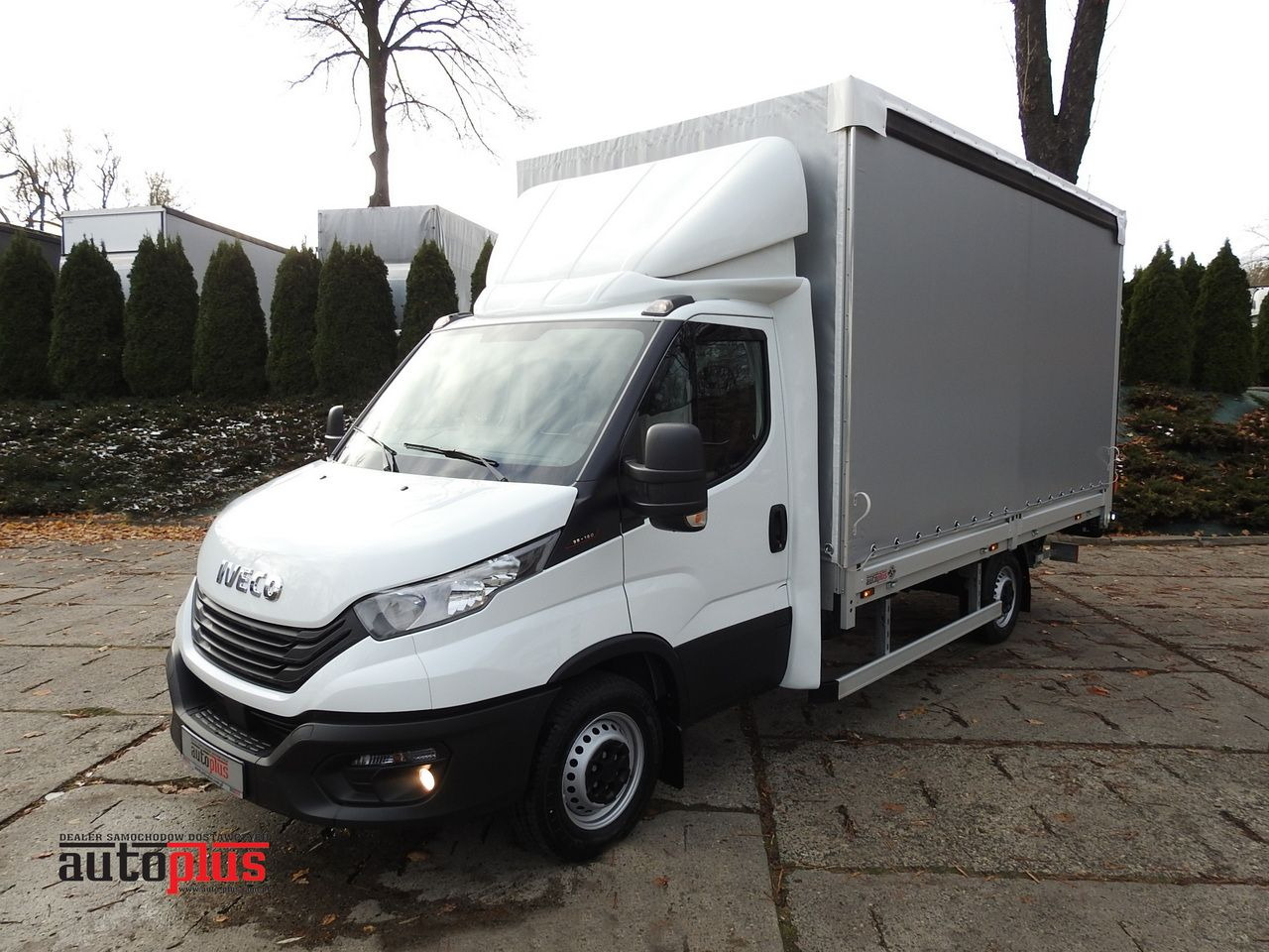 IVECO DAILY 35S16 NEW TARPAULIN LIFT 8 PALLETS CRUISE CONTROL AIR CONDITIONING 160HP - Тентованный фургон: фото 1 IVECO DAILY 35S16 NEW TARPAULIN LIFT 8 PALLETS CRUISE CONTROL AIR CONDITIONING 160HP - Тентованный фургон: фото 1