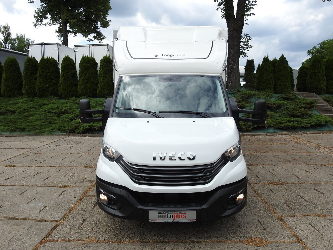 IVECO DAILY 35S18 NEW TARPAULIN WEBASTO CRUISE CONTROL AIR CONDITIONING 180HP - Тентованный фургон: фото 5 IVECO DAILY 35S18 NEW TARPAULIN WEBASTO CRUISE CONTROL AIR CONDITIONING 180HP - Тентованный фургон: фото 5