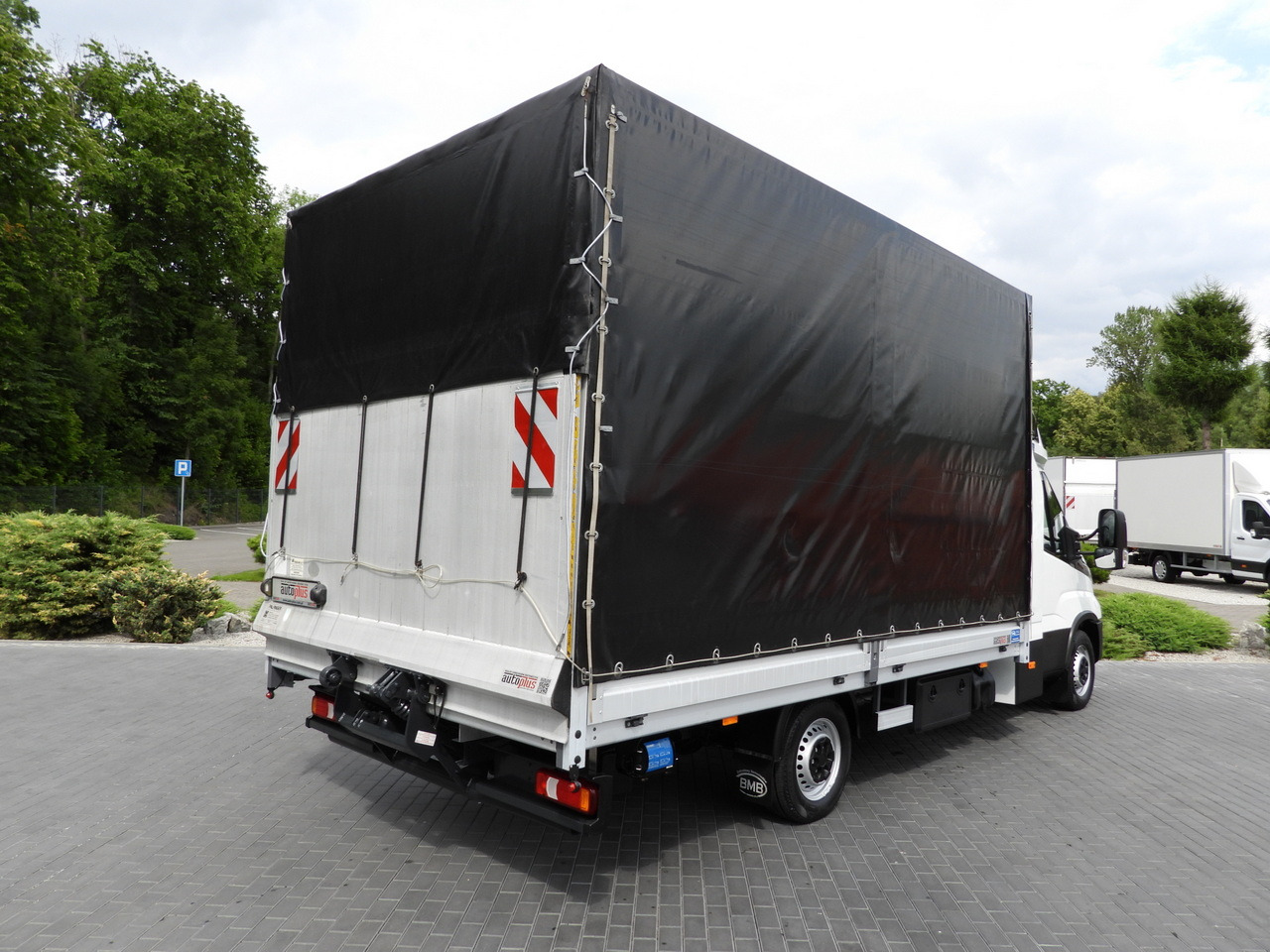 IVECO DAILY 35S18 TARPAULIN LIFT 10 PALLETS WEBASTO CRUISE CONTROL PNEUMATICS AIR CONDITIONING 180HP - Тентованный фургон: фото 3 IVECO DAILY 35S18 TARPAULIN LIFT 10 PALLETS WEBASTO CRUISE CONTROL PNEUMATICS AIR CONDITIONING 180HP - Тентованный фургон: фото 3