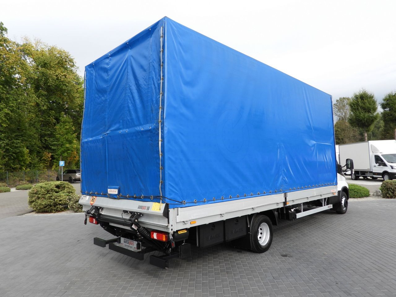 IVECO DAILY 72C18 TARPAULIN LIFT 14 PALLETS WEBASTO CRUISE CONTROL LED LIGHTS TWIN WHEELS AIR CONDITIONING 180HP - Тентованный фургон: фото 3 IVECO DAILY 72C18 TARPAULIN LIFT 14 PALLETS WEBASTO CRUISE CONTROL LED LIGHTS TWIN WHEELS AIR CONDITIONING 180HP - Тентованный фургон: фото 3
