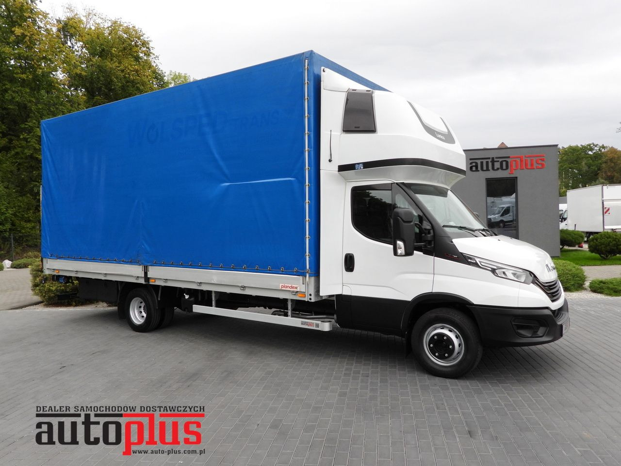 IVECO DAILY 72C18 TARPAULIN LIFT 14 PALLETS WEBASTO CRUISE CONTROL LED LIGHTS TWIN WHEELS AIR CONDITIONING 180HP - Тентованный фургон: фото 1 IVECO DAILY 72C18 TARPAULIN LIFT 14 PALLETS WEBASTO CRUISE CONTROL LED LIGHTS TWIN WHEELS AIR CONDITIONING 180HP - Тентованный фургон: фото 1