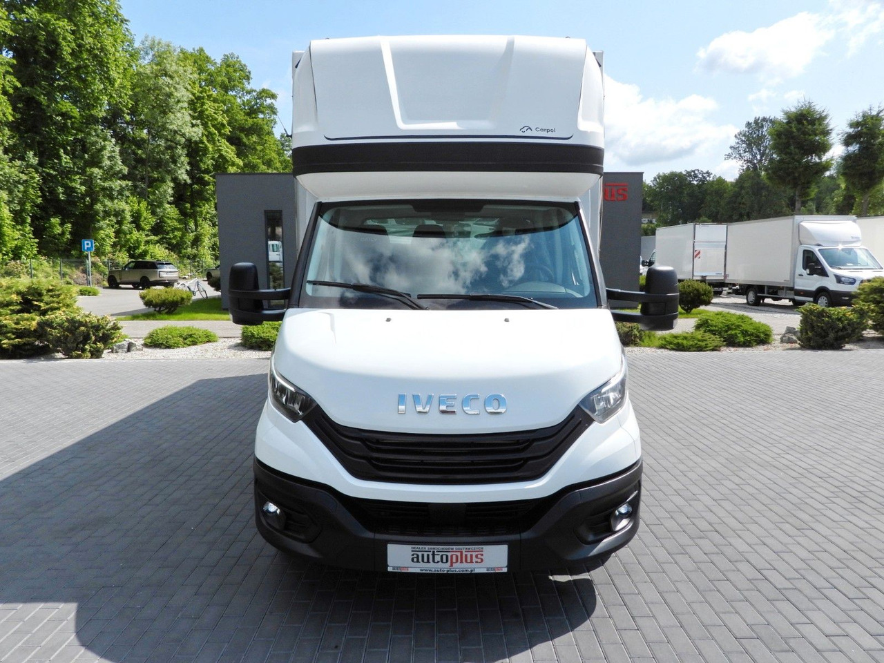 Iveco DAILY 35S18 PRITSCHE PLANE 10 PALETTEN TEMPOMAT - Тентованный фургон: фото 5 Iveco DAILY 35S18 PRITSCHE PLANE 10 PALETTEN TEMPOMAT - Тентованный фургон: фото 5