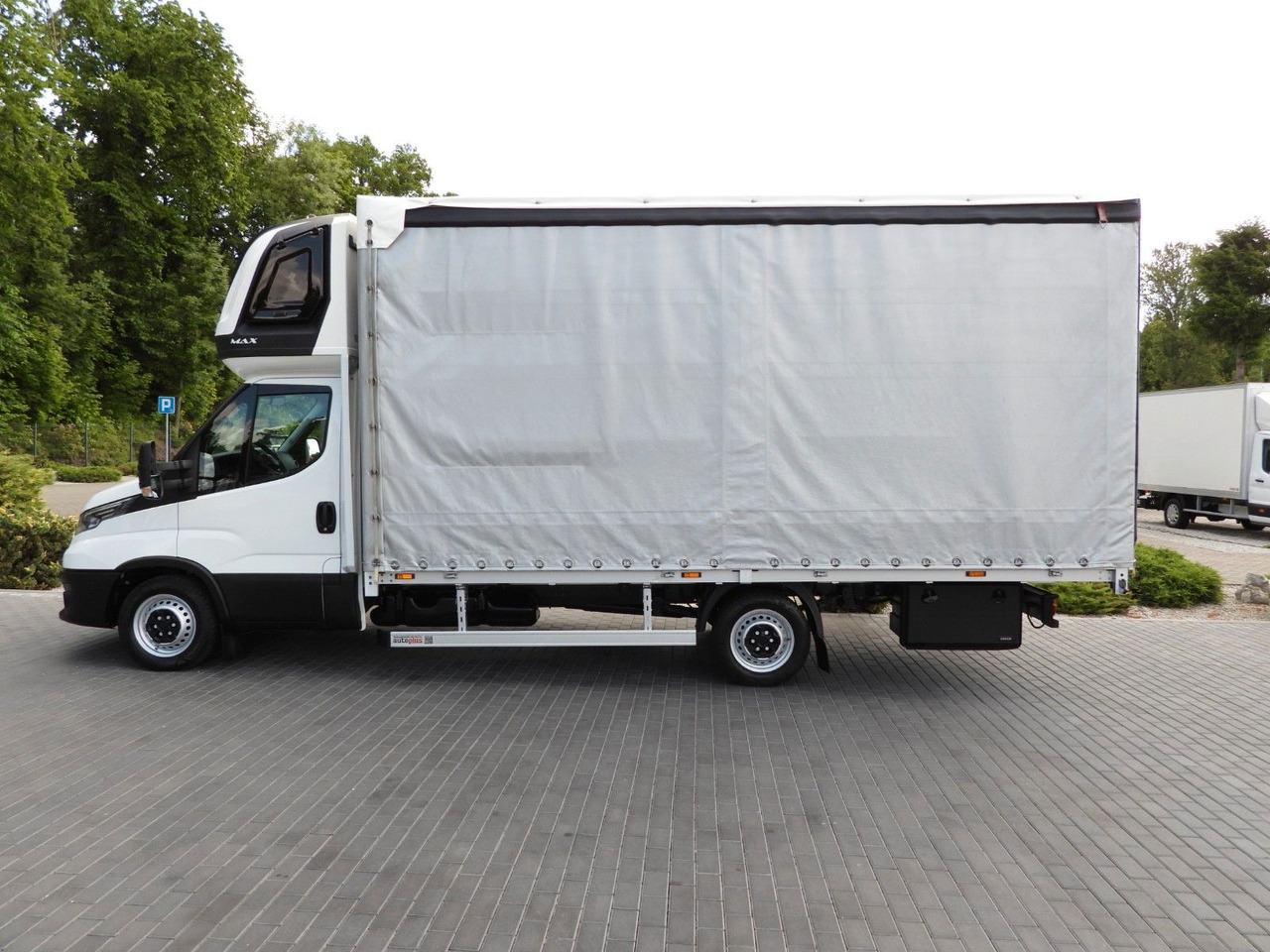 Тентованный фургон Iveco DAILY 35S18 PRITSCHE PLANE 10 PALETTEN TEMPOMAT: фото 8