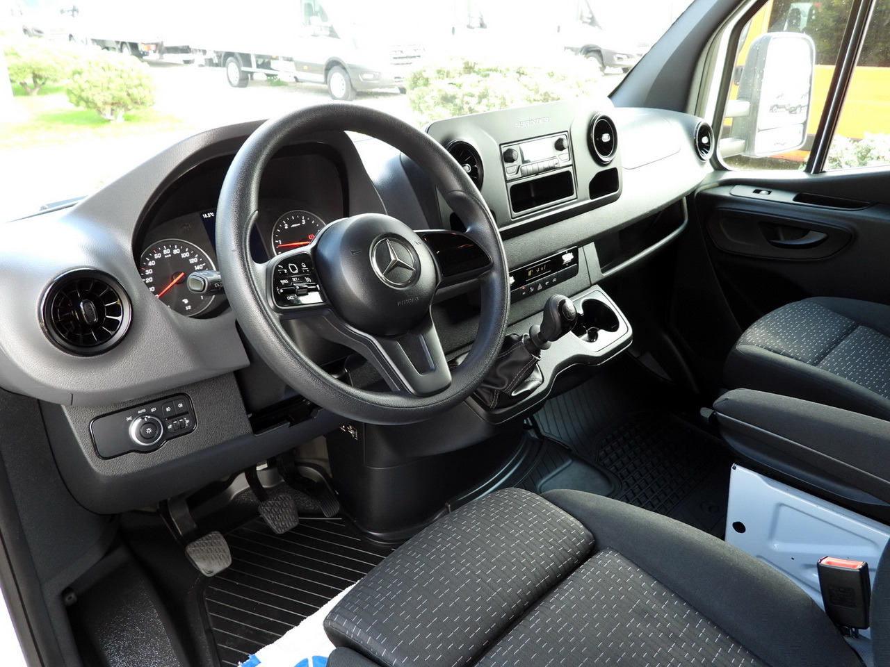 MERCEDES SPRINTER 316 TARPAULIN 8 PALLETS WEBASTO CRUISE CONTROL AIR CONDITIONING 160HP - Тентованный фургон: фото 2 MERCEDES SPRINTER 316 TARPAULIN 8 PALLETS WEBASTO CRUISE CONTROL AIR CONDITIONING 160HP - Тентованный фургон: фото 2