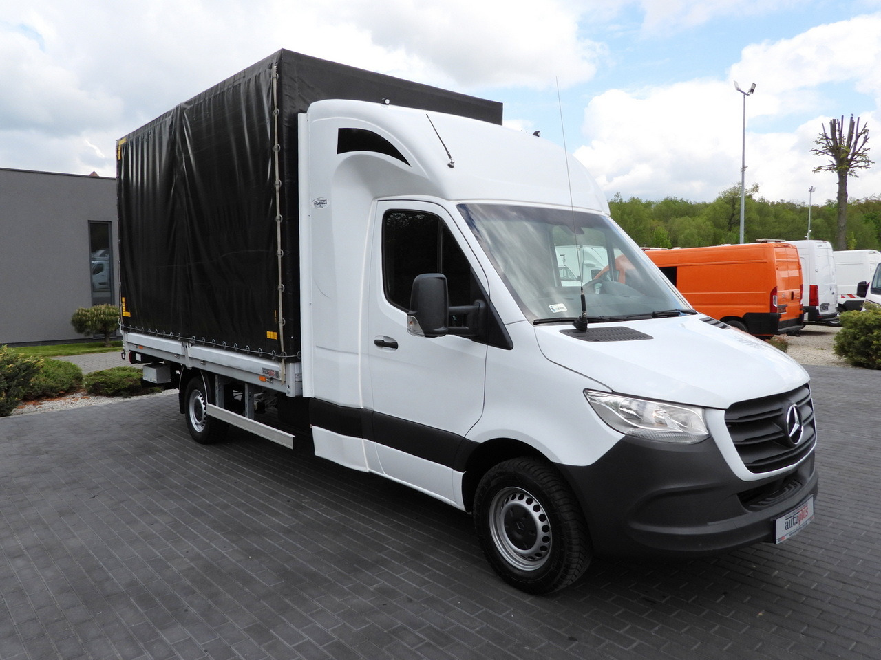 MERCEDES SPRINTER 316 TARPAULIN LIFT 8 PALLETS WEBASTO CRUISE CONTROL AIR CONDITIONING 160HP - Тентованный фургон: фото 4 MERCEDES SPRINTER 316 TARPAULIN LIFT 8 PALLETS WEBASTO CRUISE CONTROL AIR CONDITIONING 160HP - Тентованный фургон: фото 4
