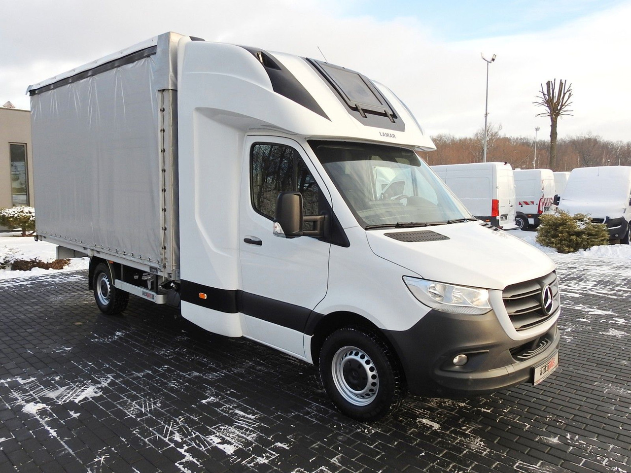 Mercedes-Benz SPRINTER 316 PRITSCHE PLANE 8 PALETTEN WEBASTO - Тентованный фургон, Грузопассажирский фургон: фото 4 Mercedes-Benz SPRINTER 316 PRITSCHE PLANE 8 PALETTEN WEBASTO - Тентованный фургон, Грузопассажирский фургон: фото 4