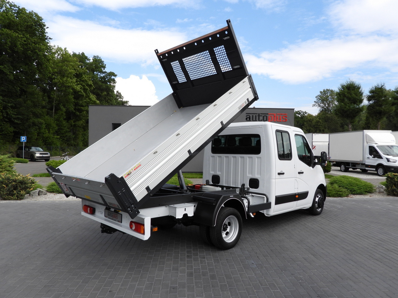 OPEL MOVANO TIPPER DOUBLE CABIN DOKA 7 SEATS LED LIGHTS TWIN WHEELS AIR CONDITIONING 145HP - Самосвал: фото 3 OPEL MOVANO TIPPER DOUBLE CABIN DOKA 7 SEATS LED LIGHTS TWIN WHEELS AIR CONDITIONING 145HP - Самосвал: фото 3