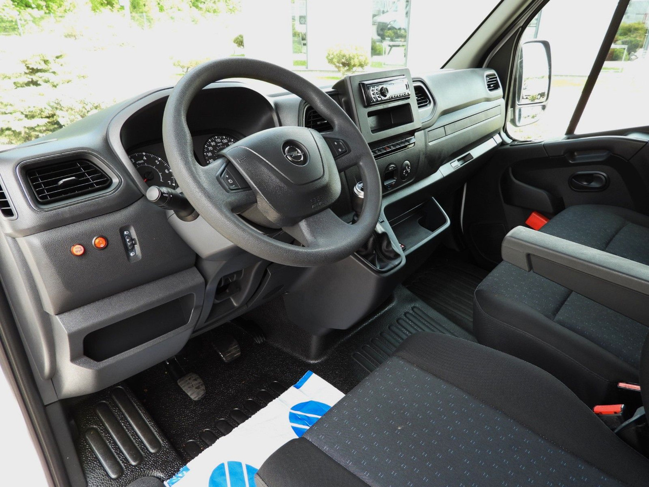 Opel MOVANO PRITSCHE PLANE AUFZUG 9 PALETTEN WEBASTO - Тентованный фургон: фото 2 Opel MOVANO PRITSCHE PLANE AUFZUG 9 PALETTEN WEBASTO - Тентованный фургон: фото 2