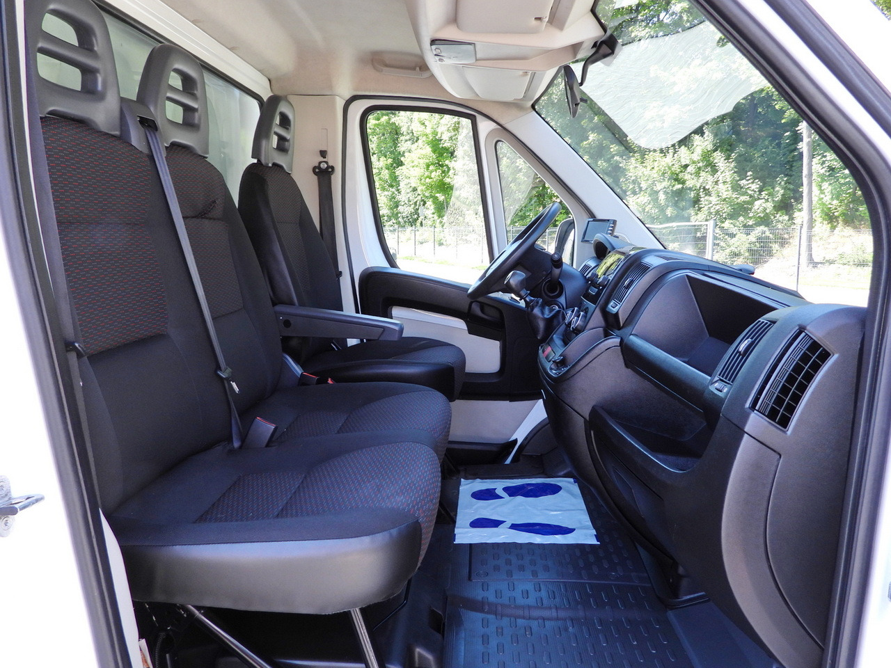 Фургон с закрытым кузовом PEUGEOT BOXER BOX LIFT 8 PALLETS CRUISE CONTROL AIR CONDITIONING  130HP: фото 37