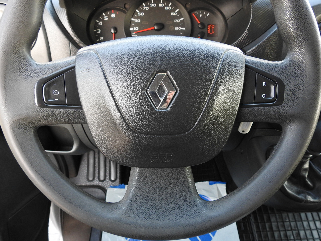 Цельнометаллический фургон RENAULT MASTER BOX DELIVERY VAN 7 SEATS CRUISE CONTROL AIR CONDITIONING 130HP: фото 25 Цельнометаллический фургон RENAULT MASTER BOX DELIVERY VAN 7 SEATS CRUISE CONTROL AIR CONDITIONING 130HP: фото 25