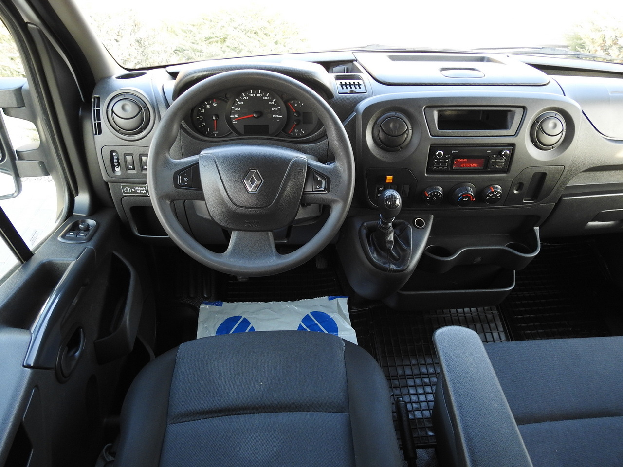 Цельнометаллический фургон RENAULT MASTER BOX DELIVERY VAN 7 SEATS CRUISE CONTROL AIR CONDITIONING 130HP: фото 24 Цельнометаллический фургон RENAULT MASTER BOX DELIVERY VAN 7 SEATS CRUISE CONTROL AIR CONDITIONING 130HP: фото 24