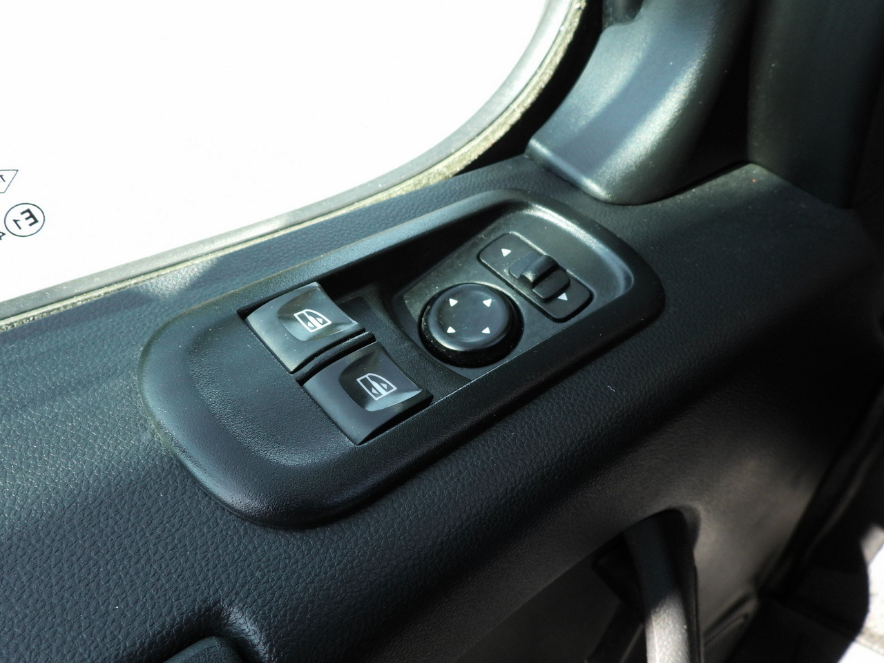 Фургон с закрытым кузовом RENAULT MASTER  BOX LIFT 8 PALLETS CRUISE CONTROL LED LIGHTS AIR CONDITIONING  165HP: фото 29