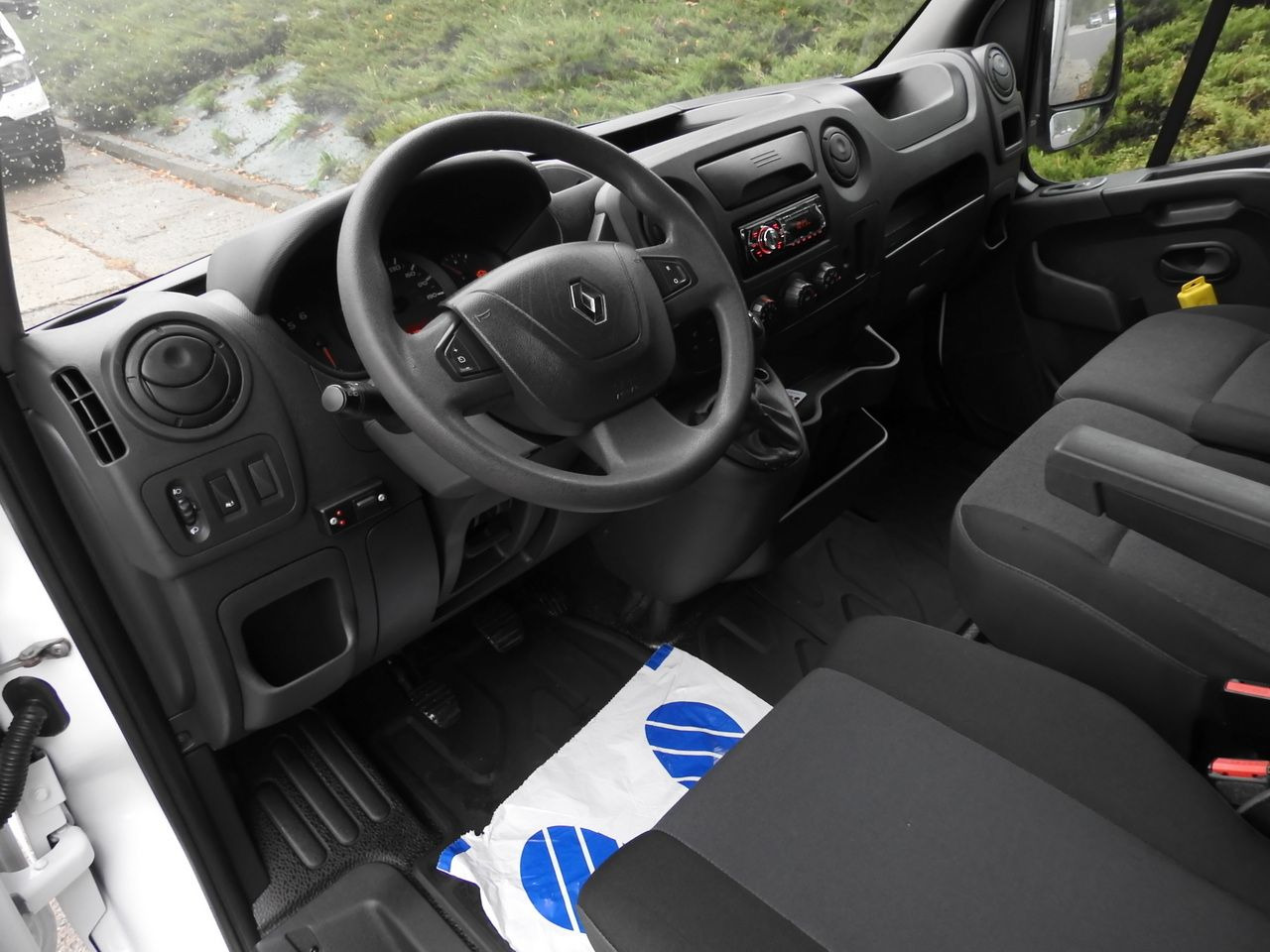 RENAULT MASTER - Тентованный фургон: фото 2 RENAULT MASTER - Тентованный фургон: фото 2