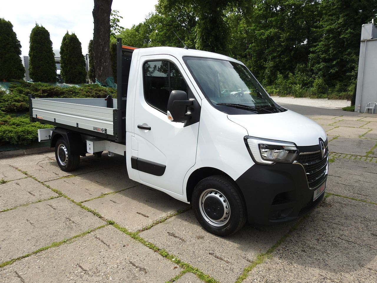 RENAULT MASTER - Малотоннажный самосвал: фото 4 RENAULT MASTER - Малотоннажный самосвал: фото 4