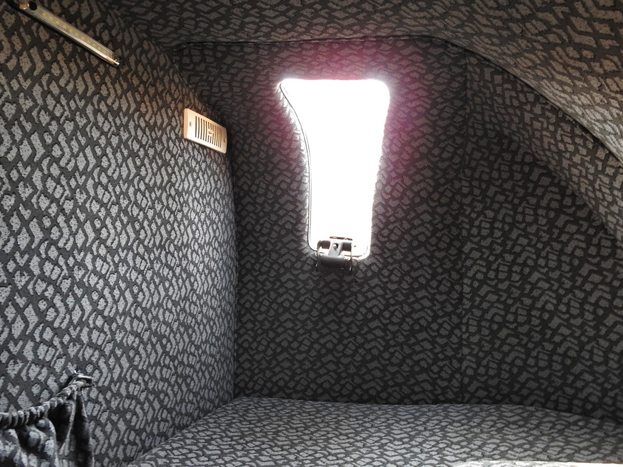 Тентованный фургон RENAULT MASTER TARPAULIN 10 PALLETS WEBASTO CRUISE CONTROL AIR CONDITIONING LED LIGHTS PNEUMATICS  165HP: фото 49