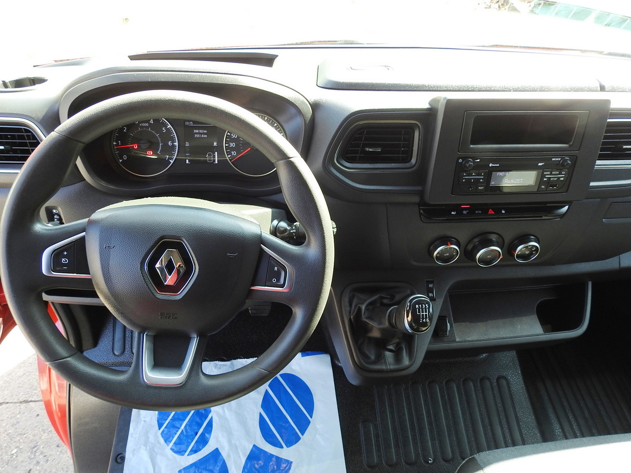 Тентованный фургон RENAULT MASTER TARPAULIN 10 PALLETS WEBASTO CRUISE CONTROL AIR CONDITIONING LED LIGHTS PNEUMATICS  165HP: фото 37