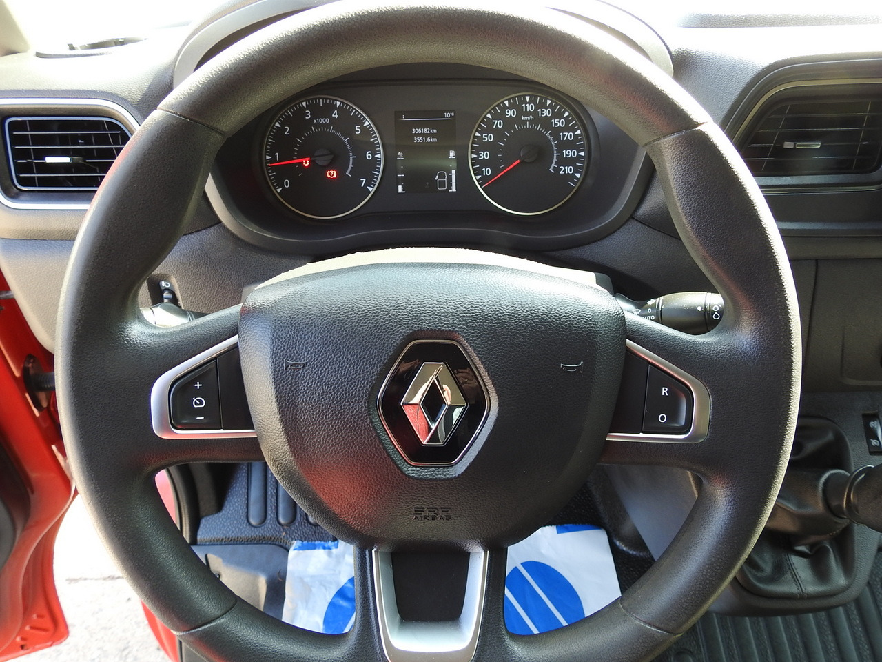 Тентованный фургон RENAULT MASTER TARPAULIN 10 PALLETS WEBASTO CRUISE CONTROL AIR CONDITIONING LED LIGHTS PNEUMATICS  165HP: фото 38