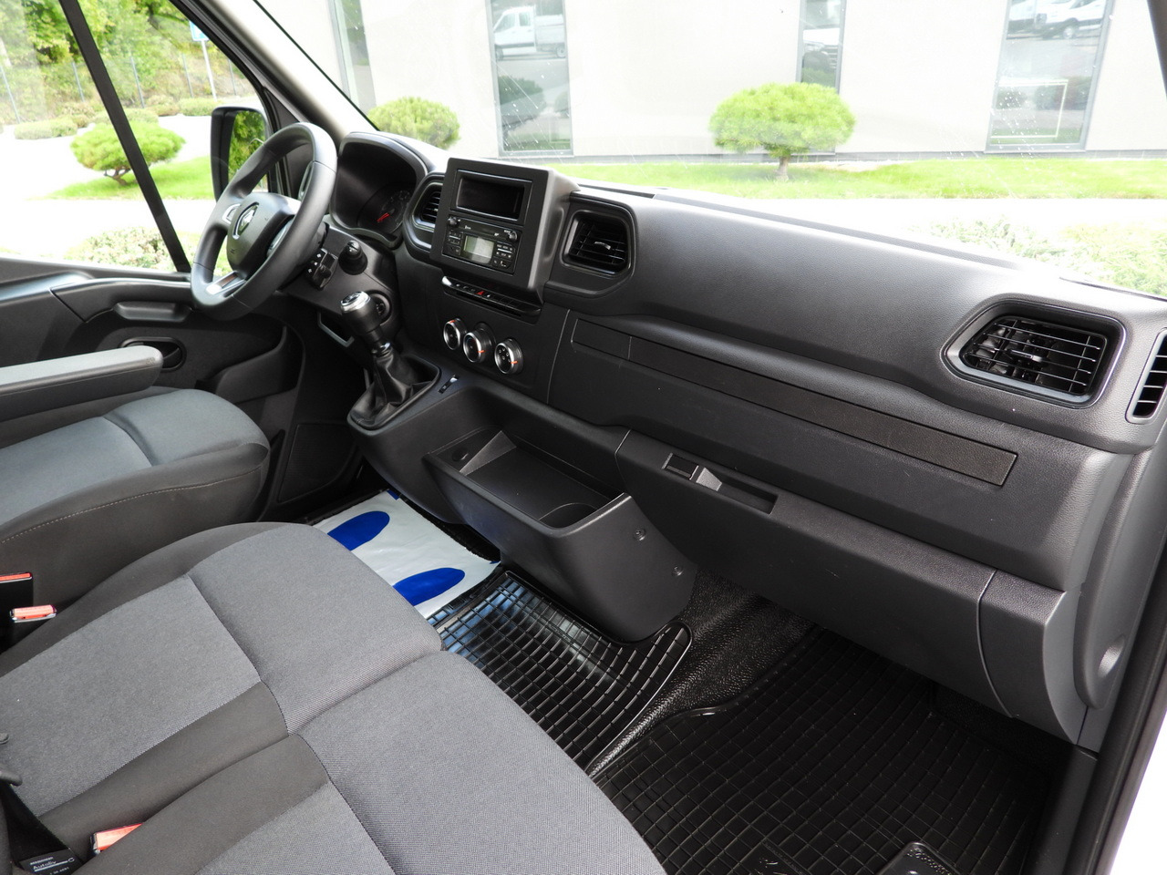 RENAULT MASTER TARPAULIN 10 PALLETS WEBASTO CRUISE CONTROL LED LIGHTS PNEUMATICS AIR CONDITIONING  165HP в лизинг RENAULT MASTER TARPAULIN 10 PALLETS WEBASTO CRUISE CONTROL LED LIGHTS PNEUMATICS AIR CONDITIONING  165HP: фото 38