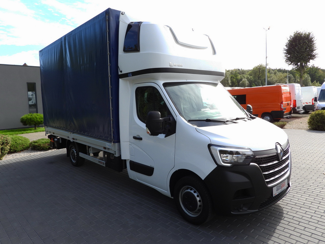 RENAULT MASTER TARPAULIN LIFT 9 PALLETS WEBASTO CRUISE CONTROL LED LIGHTS PNEUMATICS AIR CONDITIONING  165HP - Тентованный фургон: фото 4 RENAULT MASTER TARPAULIN LIFT 9 PALLETS WEBASTO CRUISE CONTROL LED LIGHTS PNEUMATICS AIR CONDITIONING  165HP - Тентованный фургон: фото 4