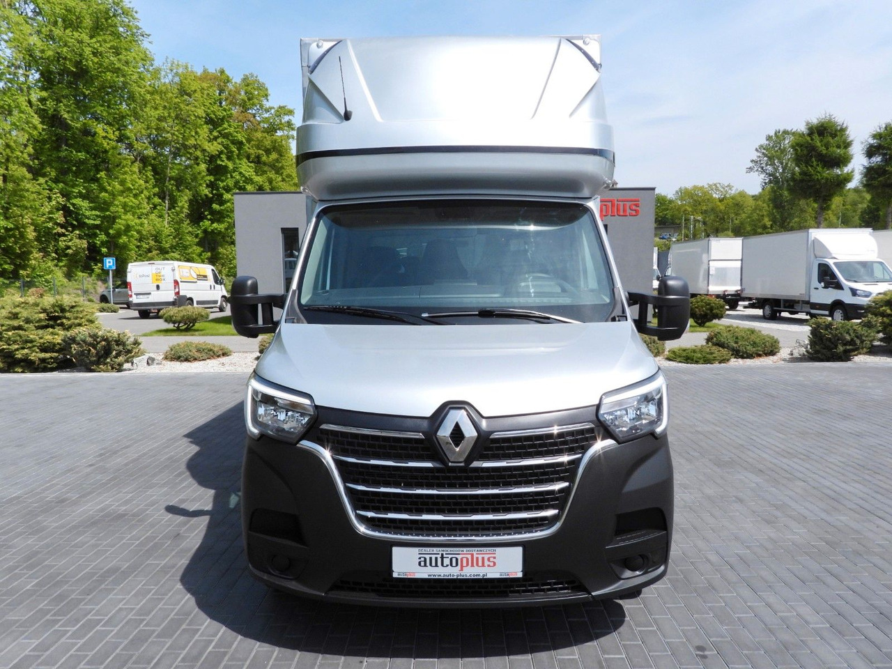 Renault MASTER PRITSCHE PLANE 10 PALETTEN WEBASTO A/C - Тентованный фургон: фото 5 Renault MASTER PRITSCHE PLANE 10 PALETTEN WEBASTO A/C - Тентованный фургон: фото 5